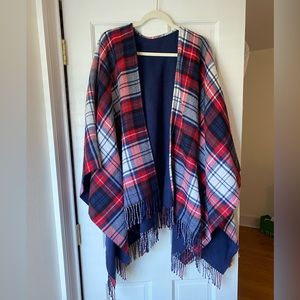 Vineyard vines tartan cape, great used condition
